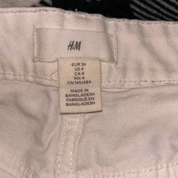 shorts blanches H&M, size US 4, portées 1 fois - Picture 4 of 4